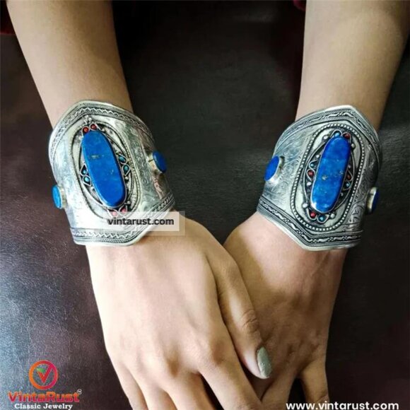 Single Kuchi Lapis Lazuli Cuff Bracelet: Vintage Tribal Boho Jewelry - Picture 5 of 13